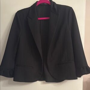 Amanda & Chelsea Classic Black Blazer